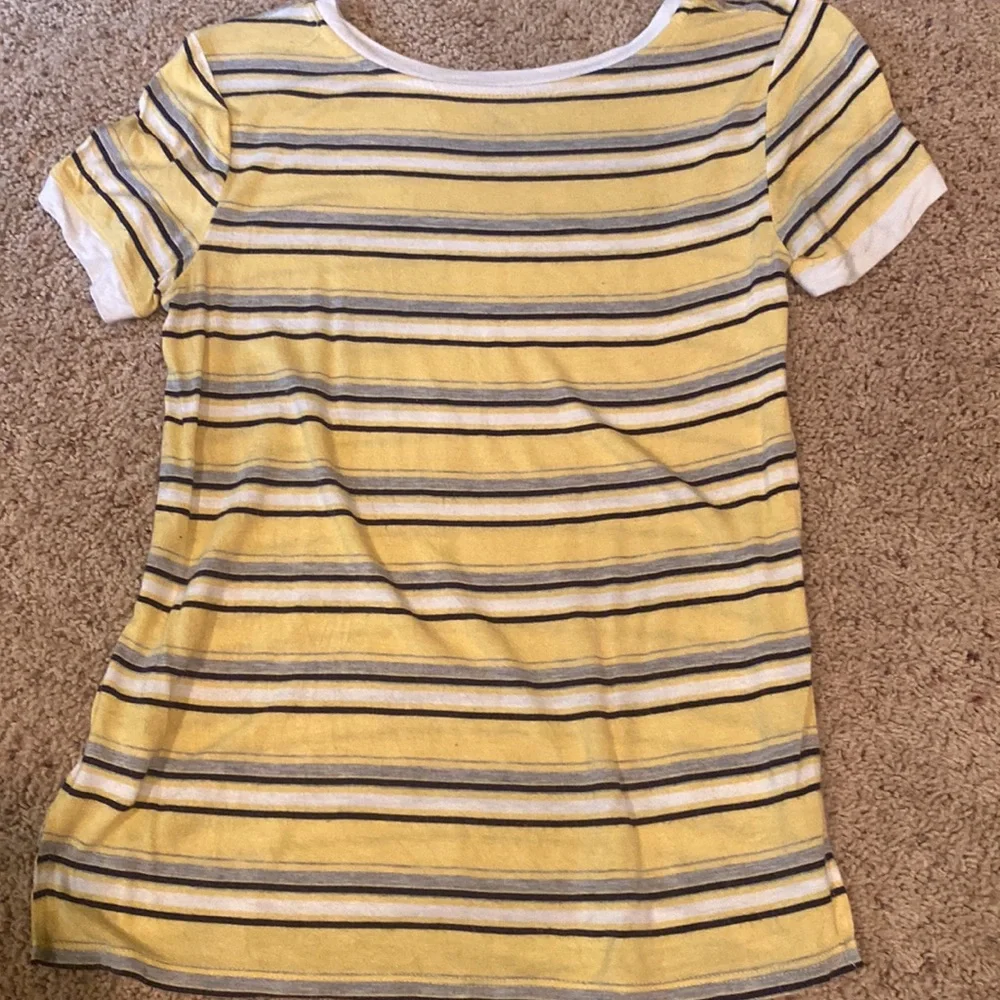 soft tee - Picture 2 of 2